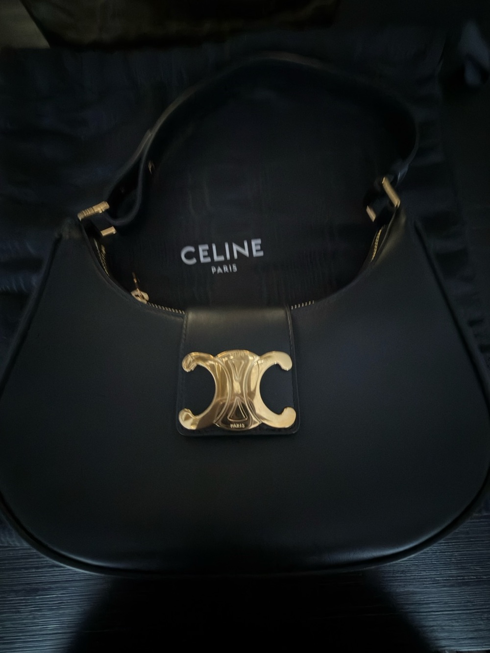 Celine Smooth Calfskin Medium Strap Ava Triomphe Shoulder Bag Shoulder - Picture 2 of 7